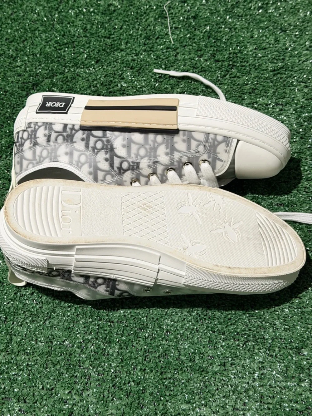 Dior White and Beige Low-Top Monogram Canvas Sneakers - Picture 4 of 7